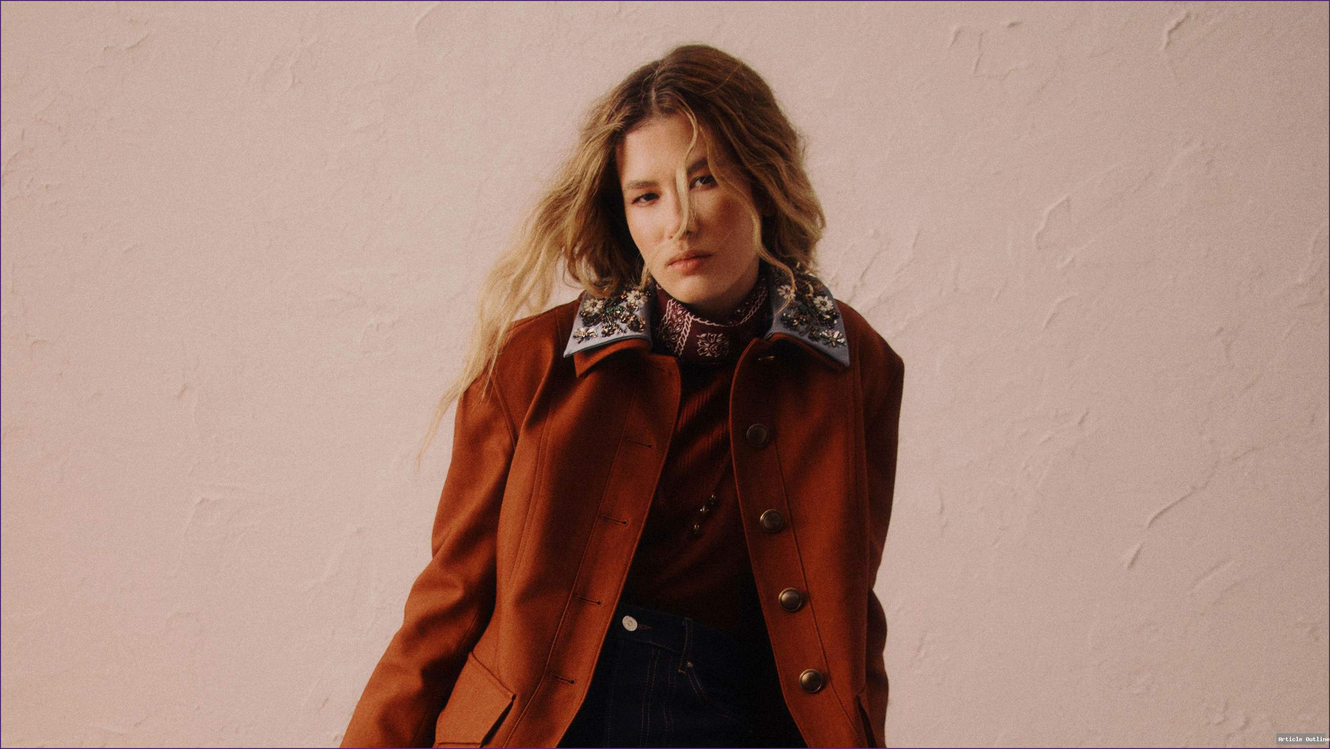 Veronica Beard Pre-Fall 2026 Collection Runway Look