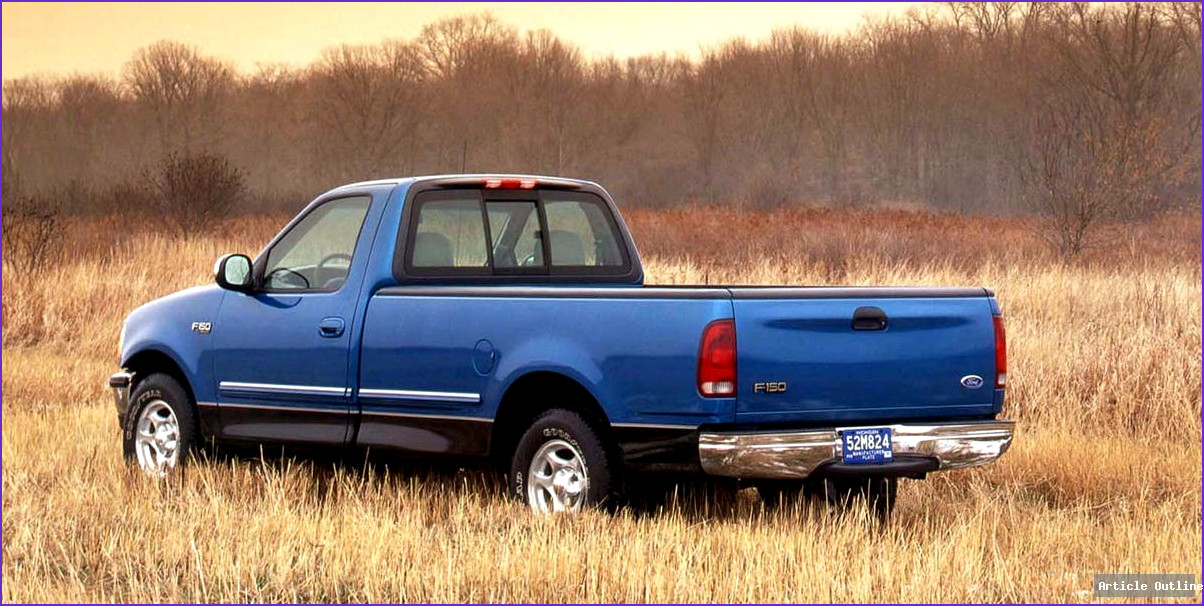 1997 Ford F-150 XLT front view