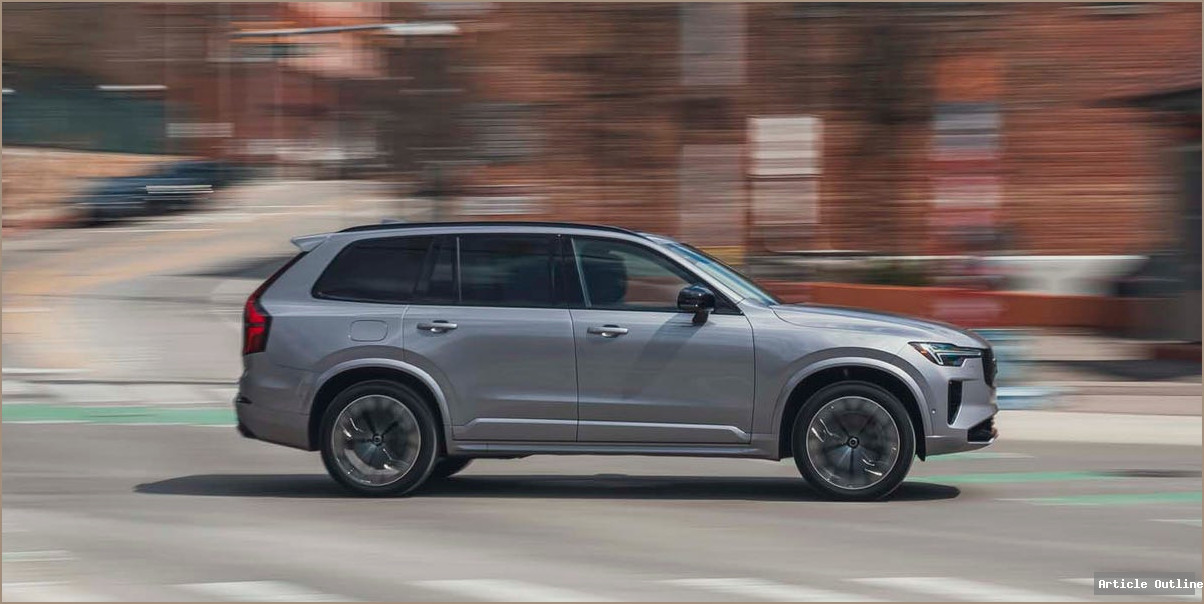 2026 Volvo XC90 B6 Ultra exterior front view