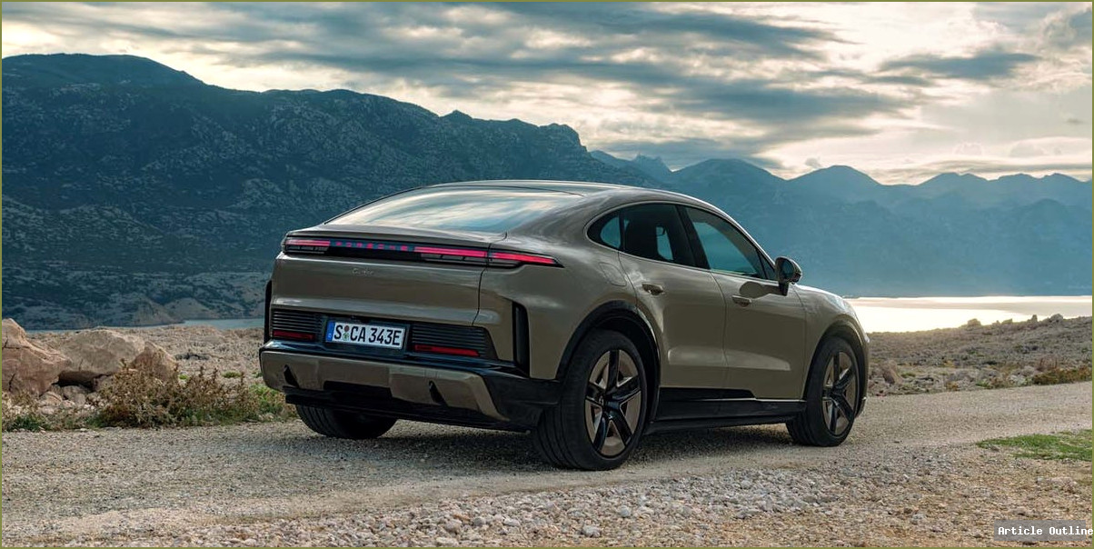 2026 Porsche Cayenne Coupe Electric front view