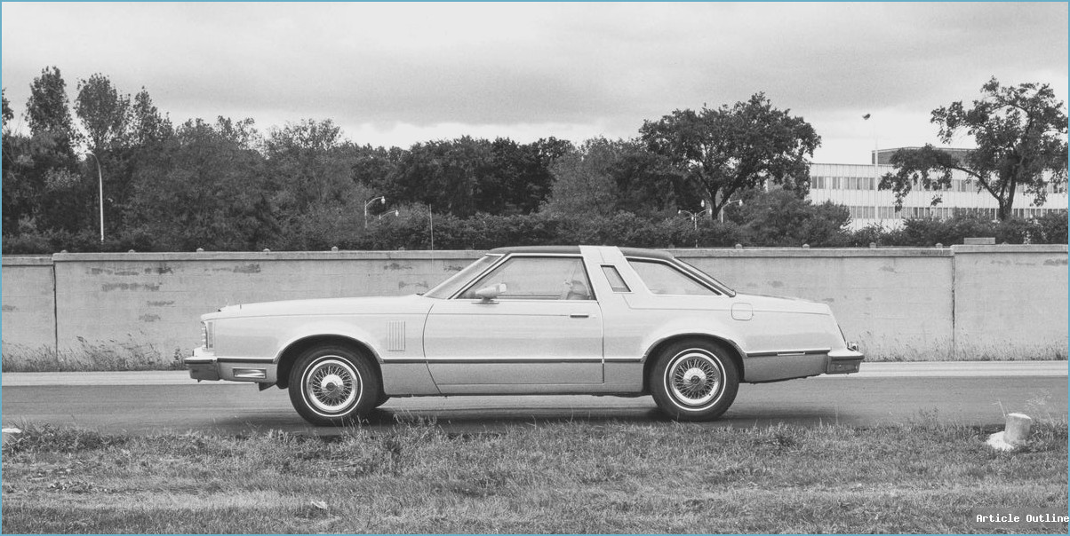 1977 Ford Thunderbird side profile